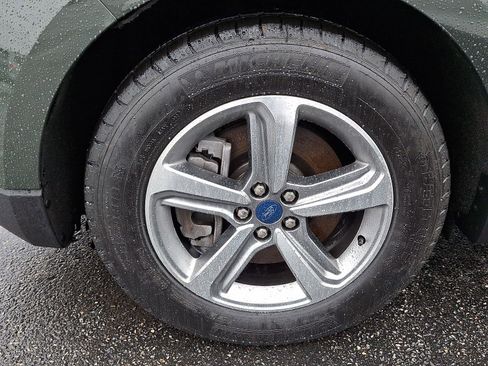 Certified 2022 Ford Edge SEL w/ Convenience Package image 4