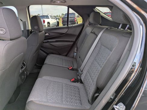 Used 2022 Chevrolet Equinox LT image 14