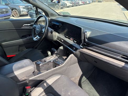 Used 2023 Kia Sportage X-Pro Prestige image 8