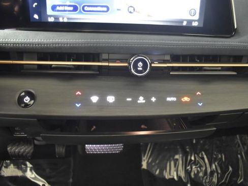 Certified 2023 Nissan Ariya AWD/4WD image 18