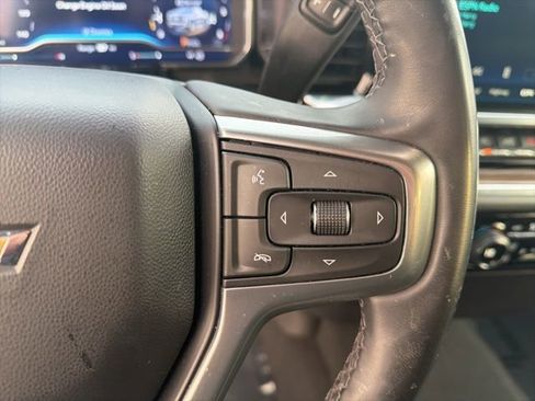Used 2025 Chevrolet Silverado 1500 LT AWD/4WD image 33