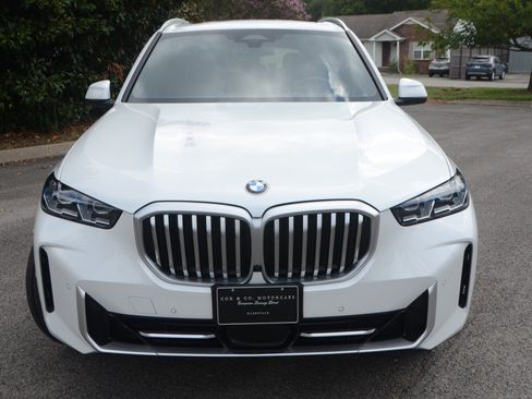 Used 2026 BMW X5 xDrive40i w/ Climate Comfort Package AWD/4WD image 9