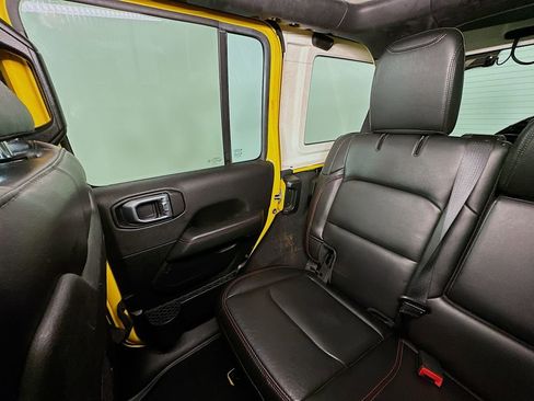 Used 2020 Jeep Wrangler Unlimited Rubicon AWD/4WD image 12