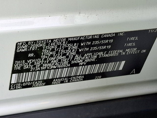 Used 2021 Toyota RAV4 XLE Premium AWD/4WD image 26