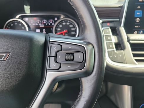 Used 2021 Chevrolet Tahoe Z71 w/ Z71 Off-Road Package AWD/4WD image 23