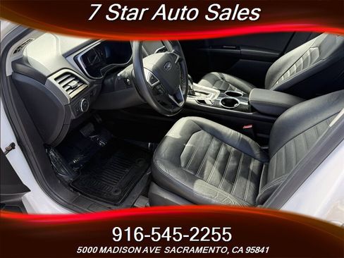 Used 2013 Ford Fusion SE FWD image 9