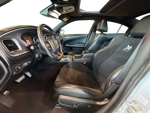 Used 2022 Dodge Charger Scat Pack image 9