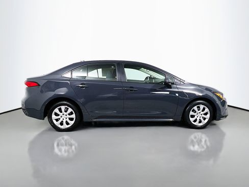 Used 2024 Toyota Corolla LE image 3