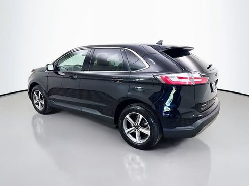 Used 2023 Ford Edge SEL w/ Convenience Package AWD/4WD image 5
