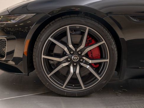 Used 2024 Jaguar F-TYPE R image 43