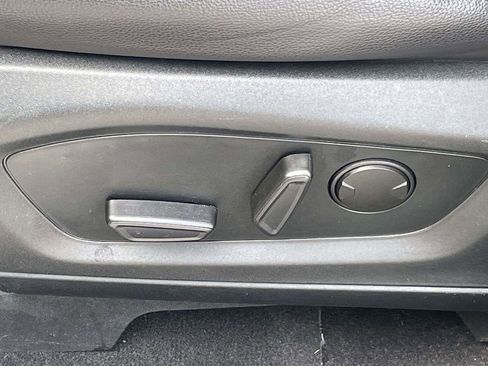 Used 2021 Ford Explorer Limited w/ Equipment Group 301A image 14