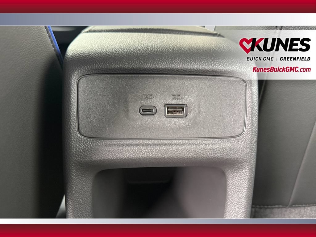 New 2026 Buick Envista Sport Touring w/ Convenience I Package FWD image 34