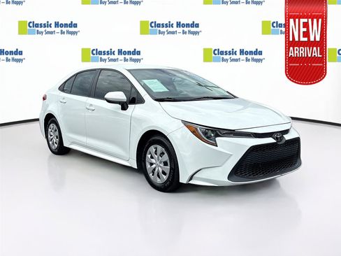 Used 2020 Toyota Corolla L FWD image 1