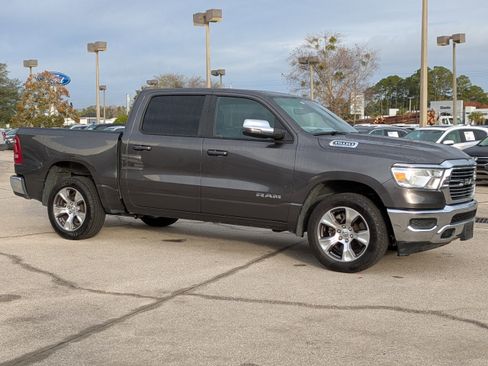 Used 2024 RAM 1500 Laramie image 2