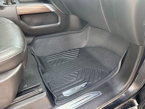 Certified 2021 Chevrolet Silverado 1500 LT Trail Boss w/ Convenience Package II image 44