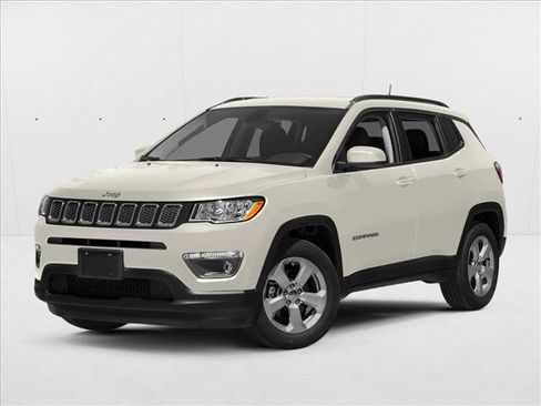 Used 2017 Jeep Compass Latitude w/ Popular Equipment Group AWD/4WD image 1