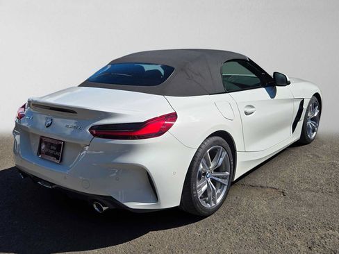 Used 2026 BMW Z4 sDrive30i w/ Premium Package RWD image 3