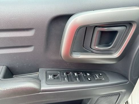 Used 2014 Honda Ridgeline SE image 22