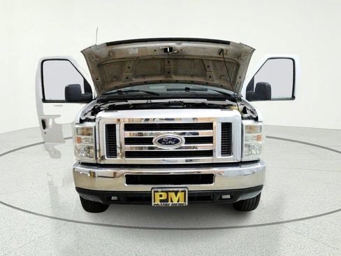 Used 2010 Ford E-350 and Econoline 350 XL RWD image 12