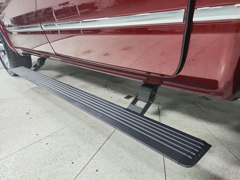 Used 2022 RAM 1500 Limited w/ Body-Colour Bumper Group AWD/4WD image 49