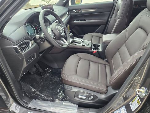 New 2025 MAZDA CX-5 Signature image 17