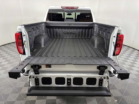 New 2026 GMC Sierra 1500 Elevation w/ Elevation Premium Package image 32