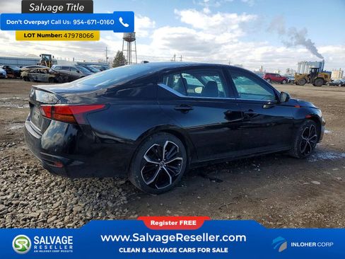 Used 2023 Nissan Altima 2.5 SR FWD image 4