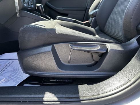 Used 2014 Volkswagen Jetta S FWD image 8