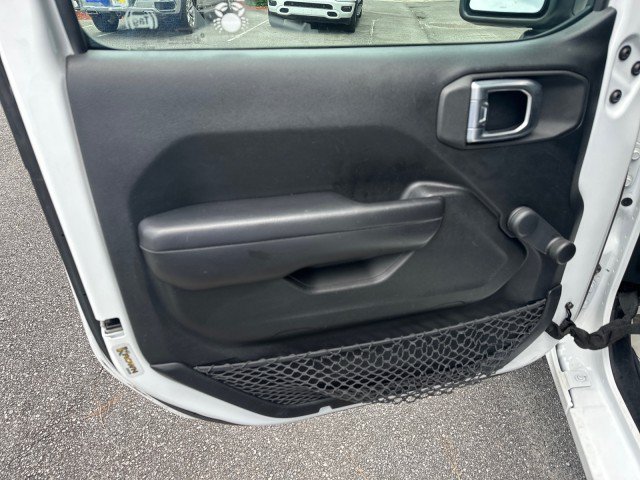 Used 2020 Jeep Wrangler Sport AWD/4WD image 8