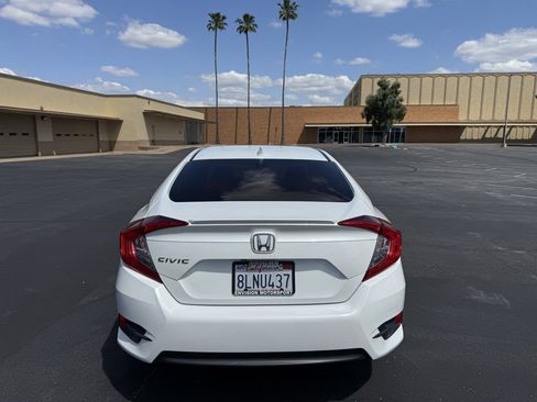 Used 2017 Honda Civic EX-L image 6