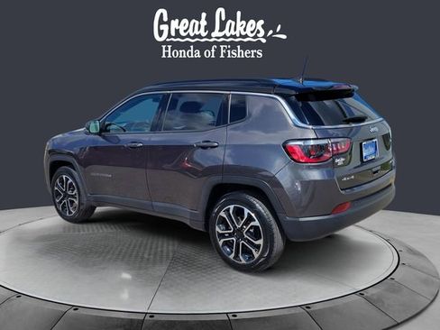 Used 2024 Jeep Compass Limited AWD/4WD image 3