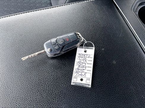 Used 2020 Ford F150 XLT w/ Equipment Group 301A Mid image 35