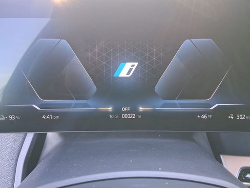 New 2026 BMW iX xDrive60 w/ Premium Package image 14