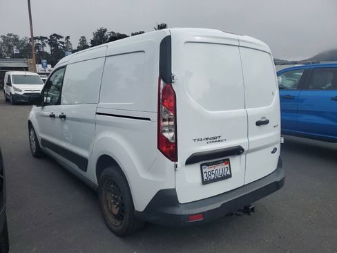 Used 2019 Ford Transit Connect XLT FWD image 4