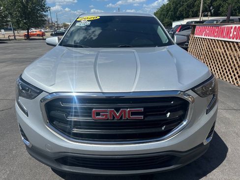 Used 2020 GMC Terrain SLE image 3