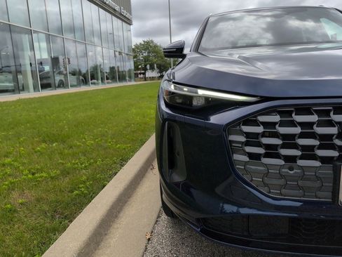 New 2025 Audi Q5 Premium Plus image 36