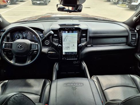 Used 2022 RAM 3500 Limited image 9