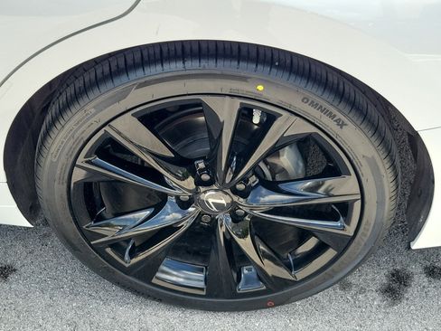 Used 2024 Lexus ES 350 F Sport w/ Accessory Package (Z2) FWD image 8