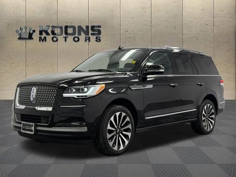 Certified 2022 Lincoln Navigator Reserve image 1