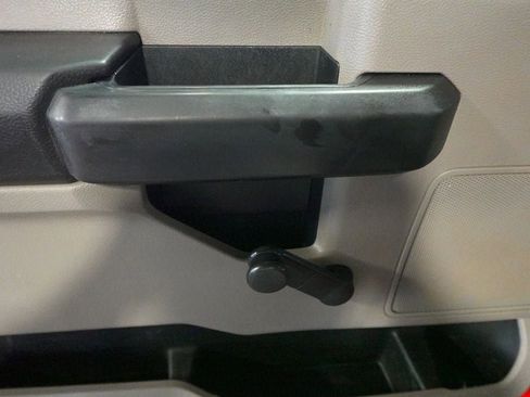 Used 2017 Ford F250 XL w/ Snow Plow Prep Package image 8