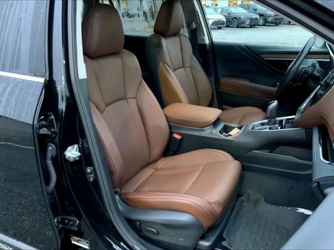 Used 2022 Subaru Outback Touring XT image 8