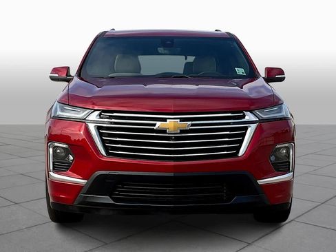 Used 2022 Chevrolet Traverse Premier image 3