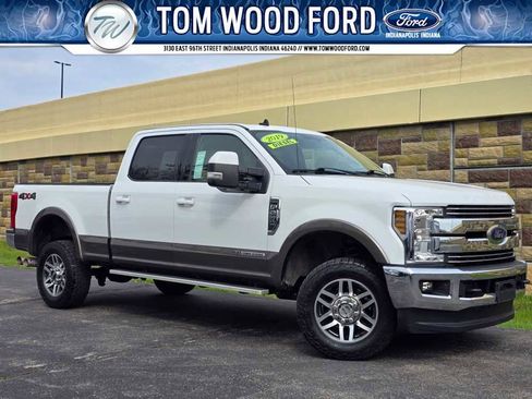Used 2019 Ford F250 Lariat w/ Lariat Value Package image 1