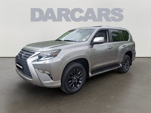 Used 2023 Lexus GX 460 Premium w/ Premium Package AWD/4WD image 3