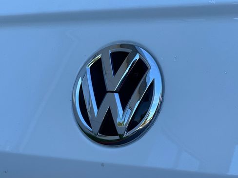 Used 2020 Volkswagen Passat 2.0T SE image 21