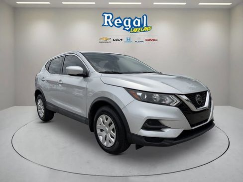 Used 2020 Nissan Rogue Sport S FWD image 1