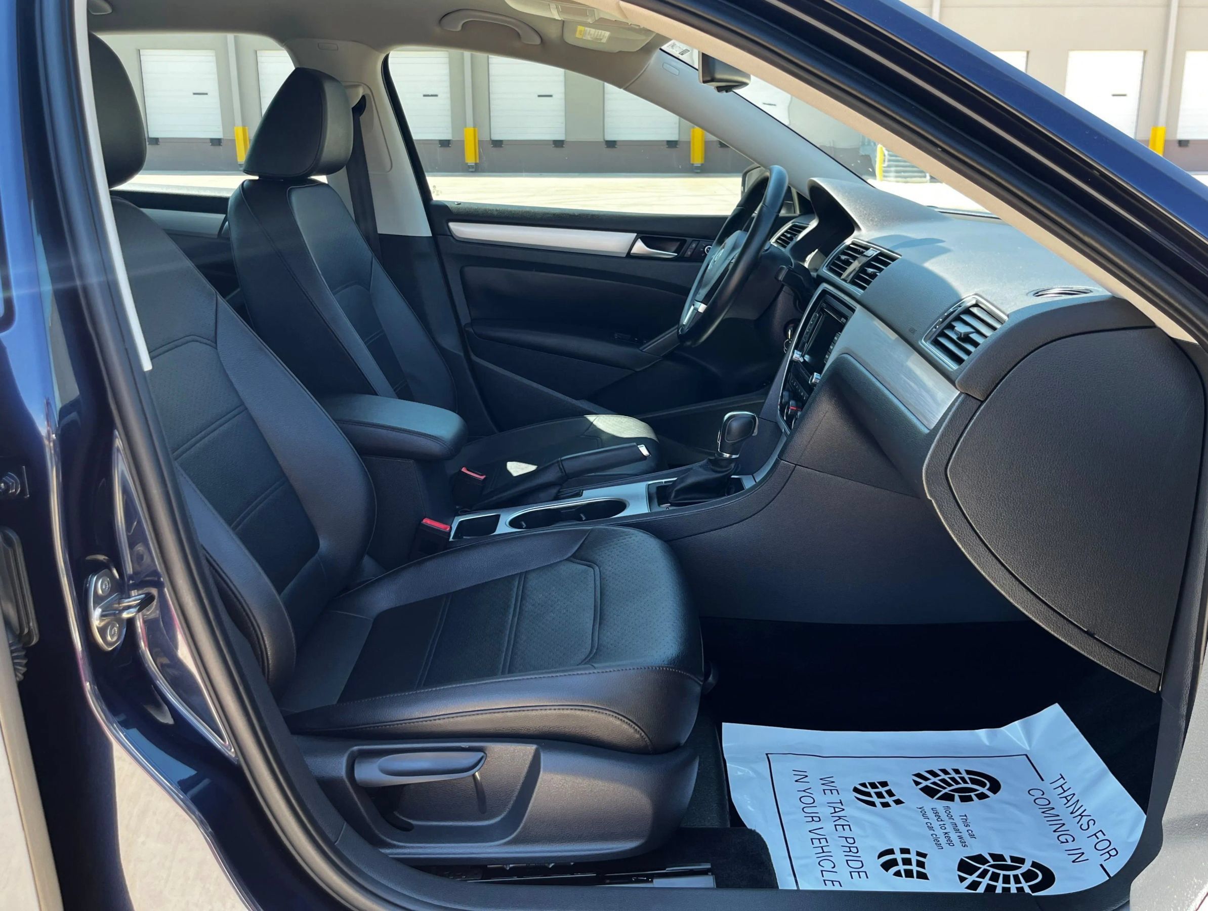 Used 2013 Volkswagen Passat 2.5 SE FWD image 22