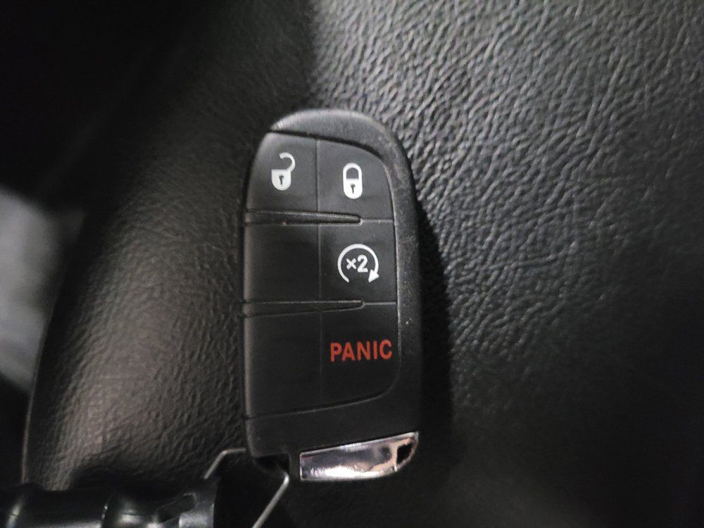 Used 2019 Jeep Compass Latitude w/ Popular Equipment Group AWD/4WD image 32
