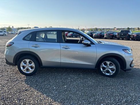 Used 2024 Honda HR-V LX image 12
