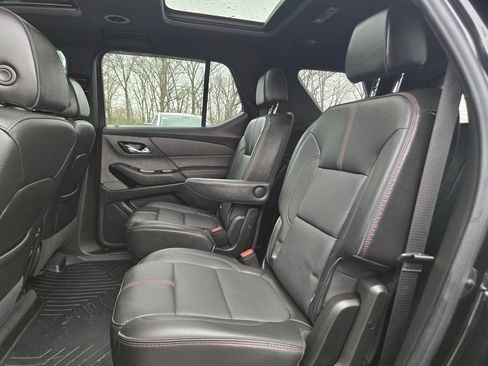 Used 2023 Chevrolet Traverse RS w/ LPO, Floor Liner Package image 31